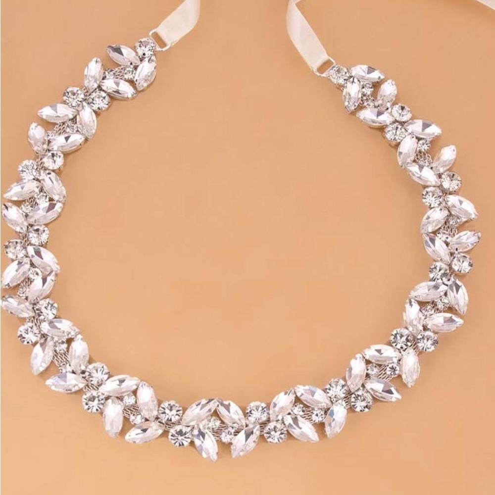 Rhinestone decor bridal belt with ivory strap